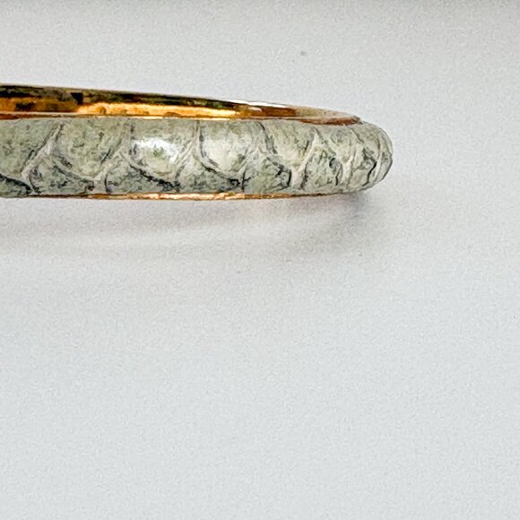 Gucci Set of 2 Snakeskin Bangles, Vintage Gucci Bracelets, Y2K Gucci Bracelets - Picture 9 of 11